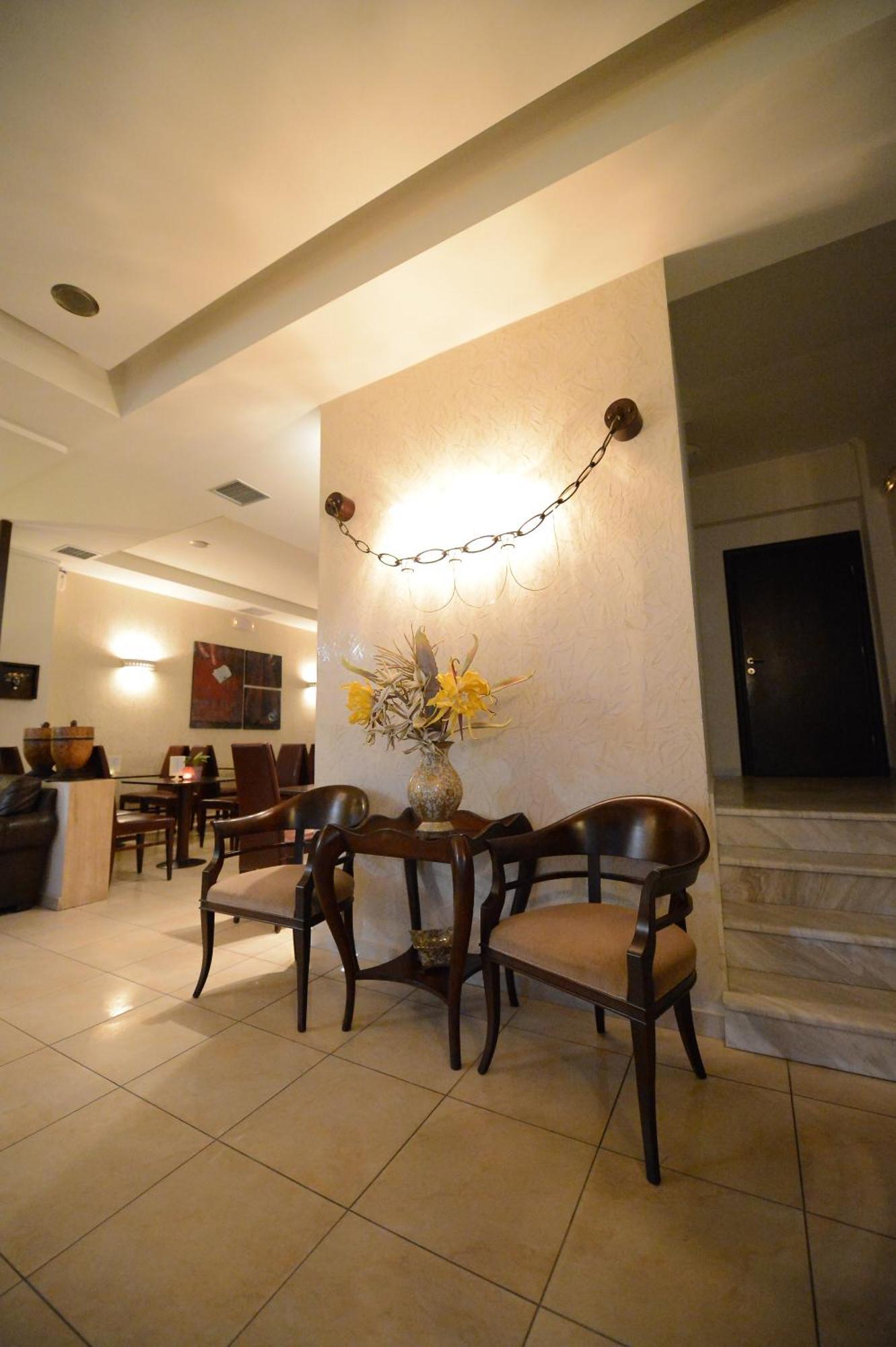 Central Hotel Paralía Esterno foto